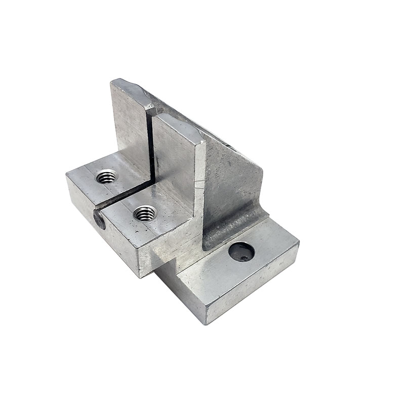 Lower guide with pin